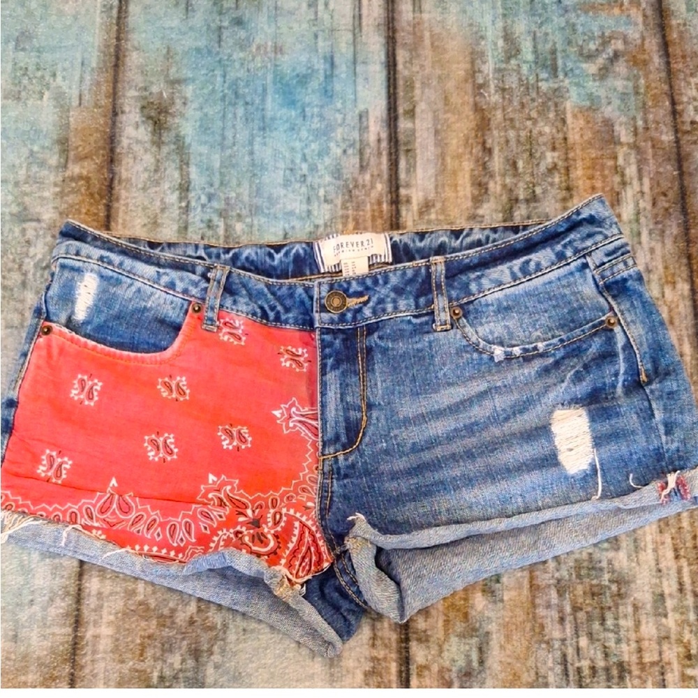 F21 Bandana Shorts❤️‍🔥🤠